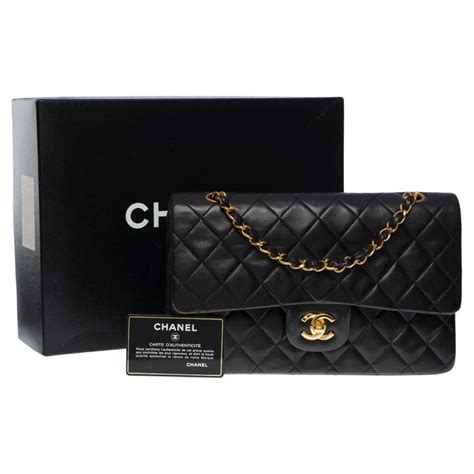 medium double flap chanel - 25cm chanel flap bag.